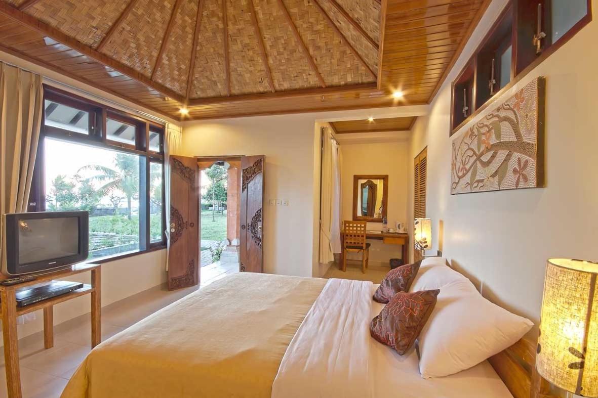 Hotel Genggong Candi Dasa  Room photo